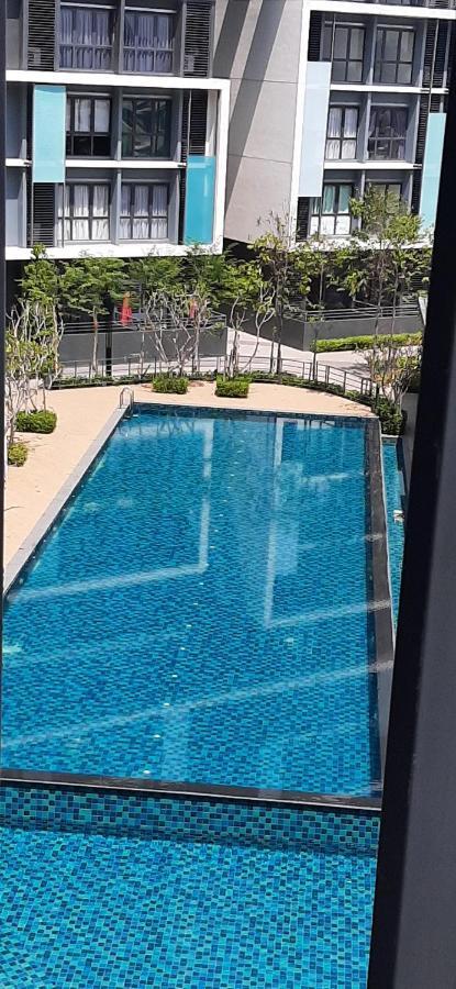 Cozystay @ Core Soho Suite Klia Sepang Eksteriør bilde
